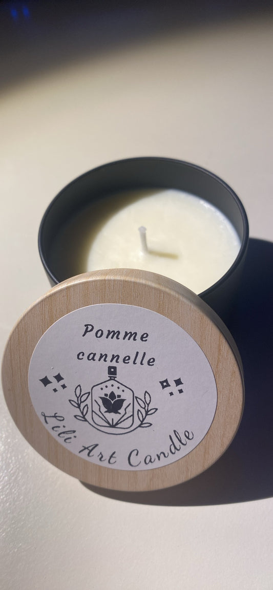 Bougie coulée Pomme cannelle ~100g