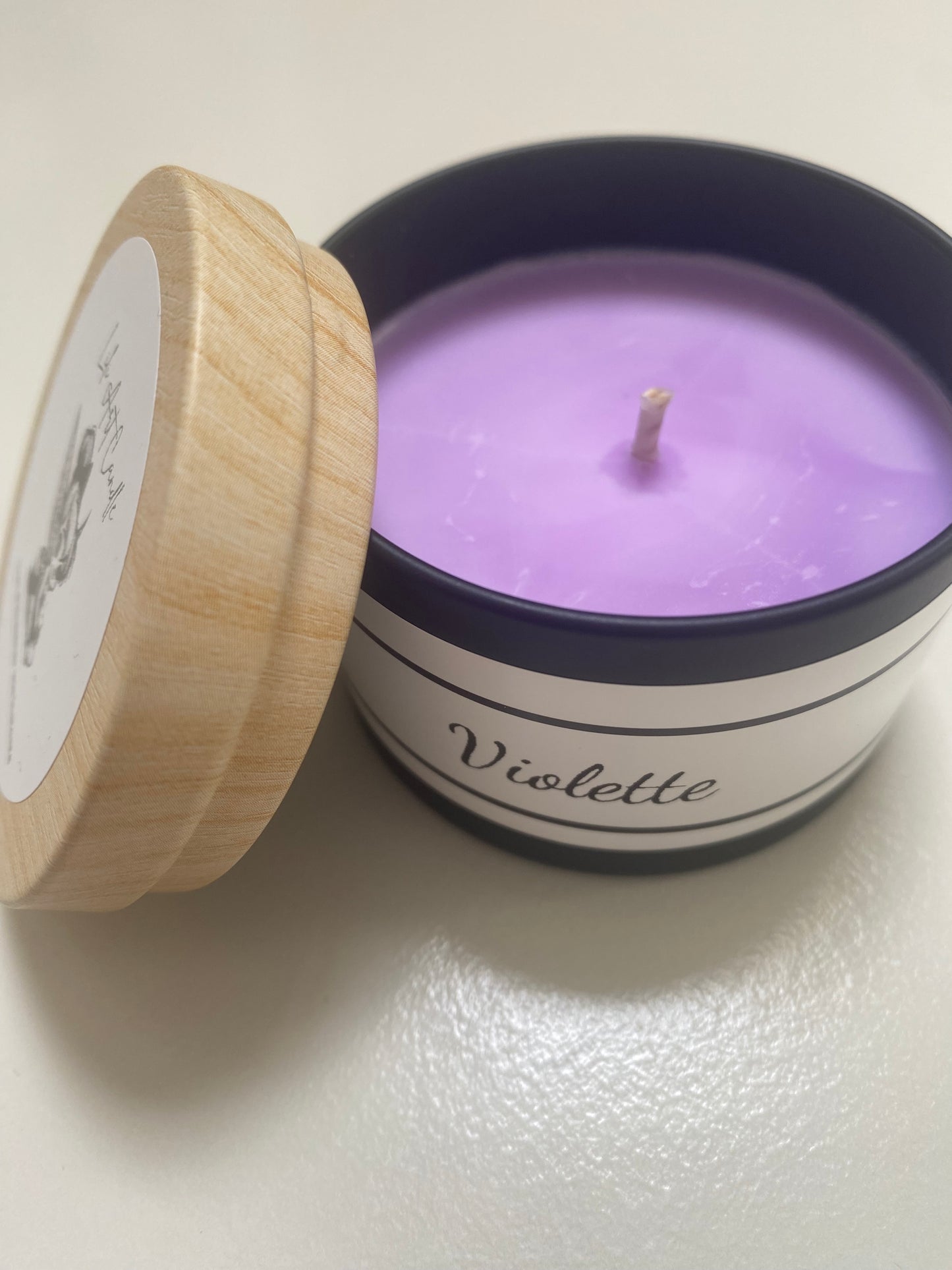 Bougie coulée Violette ~100g